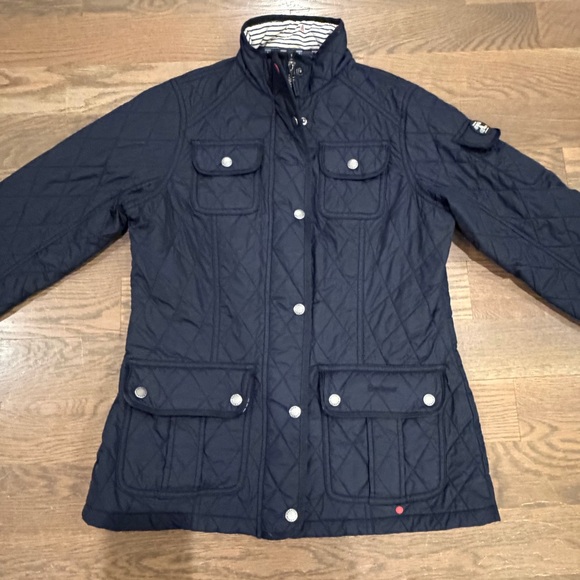 Barbour Women's Berryhead Quilted Jacket size 6 old
Money minimalist - Picture 6 of 11